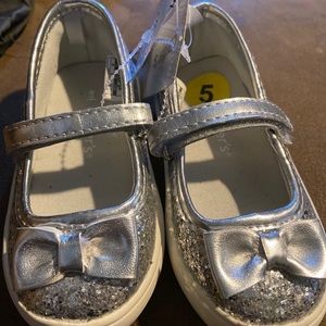 Carter’s girls glitter flat dress shoes size 5